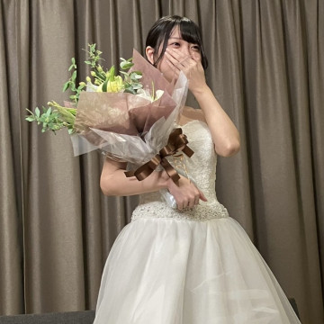 FC2-PPV-3237415 - [Finally on sale] Erika-chan&#039;s tearful graduation wedding!  - Challenge the reward at the fan thanksgiving personal photo session!  - Pre-sale version with photo book!